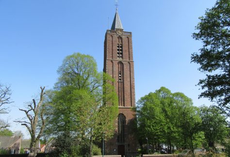 Toren Oude Kerk Soest - verkleind